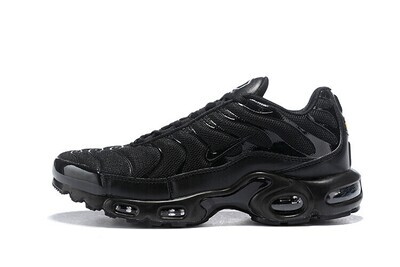  TN Air Max Plus NERE