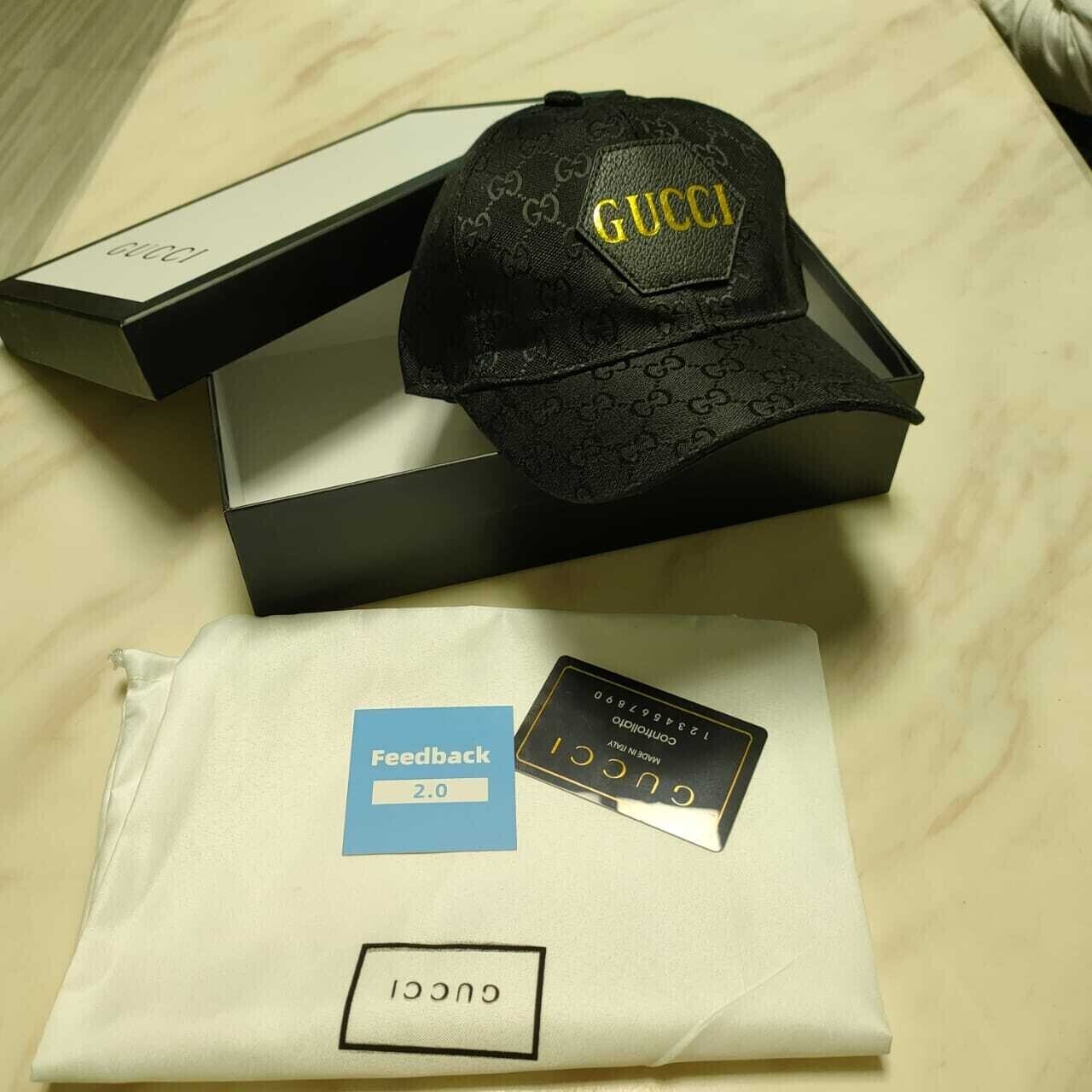 (2 COLORAZIONI) Cappello GG