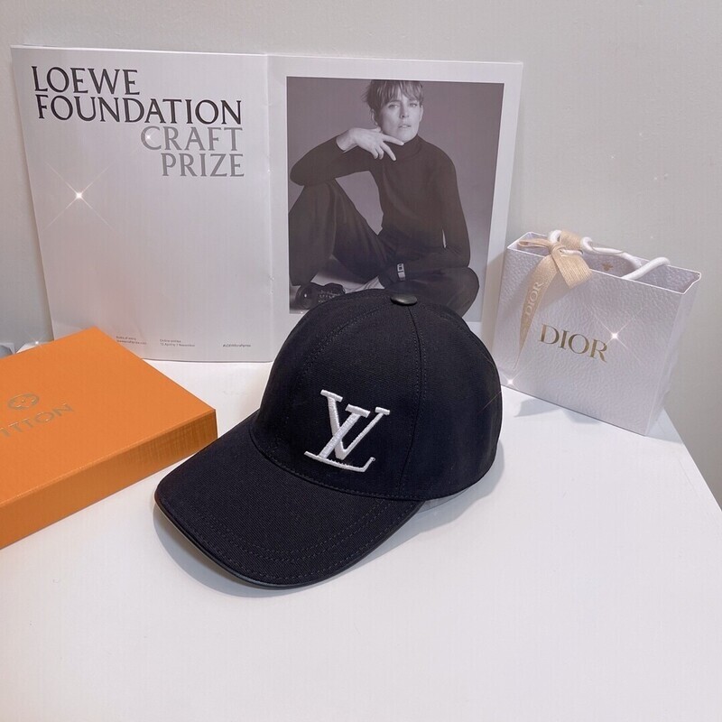 Cappello LV