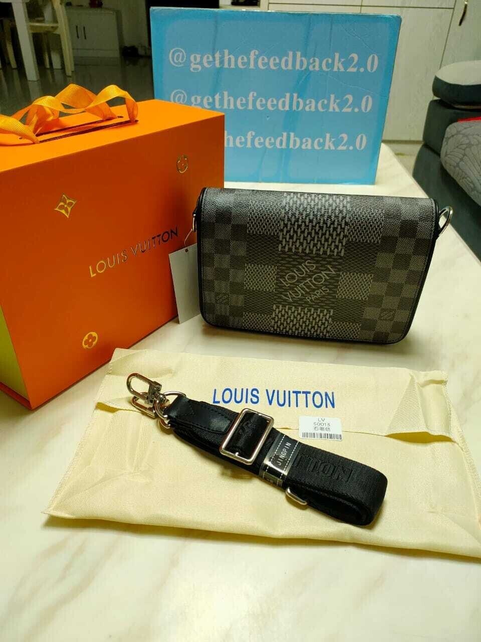 Shoulder Bag LV 25cm