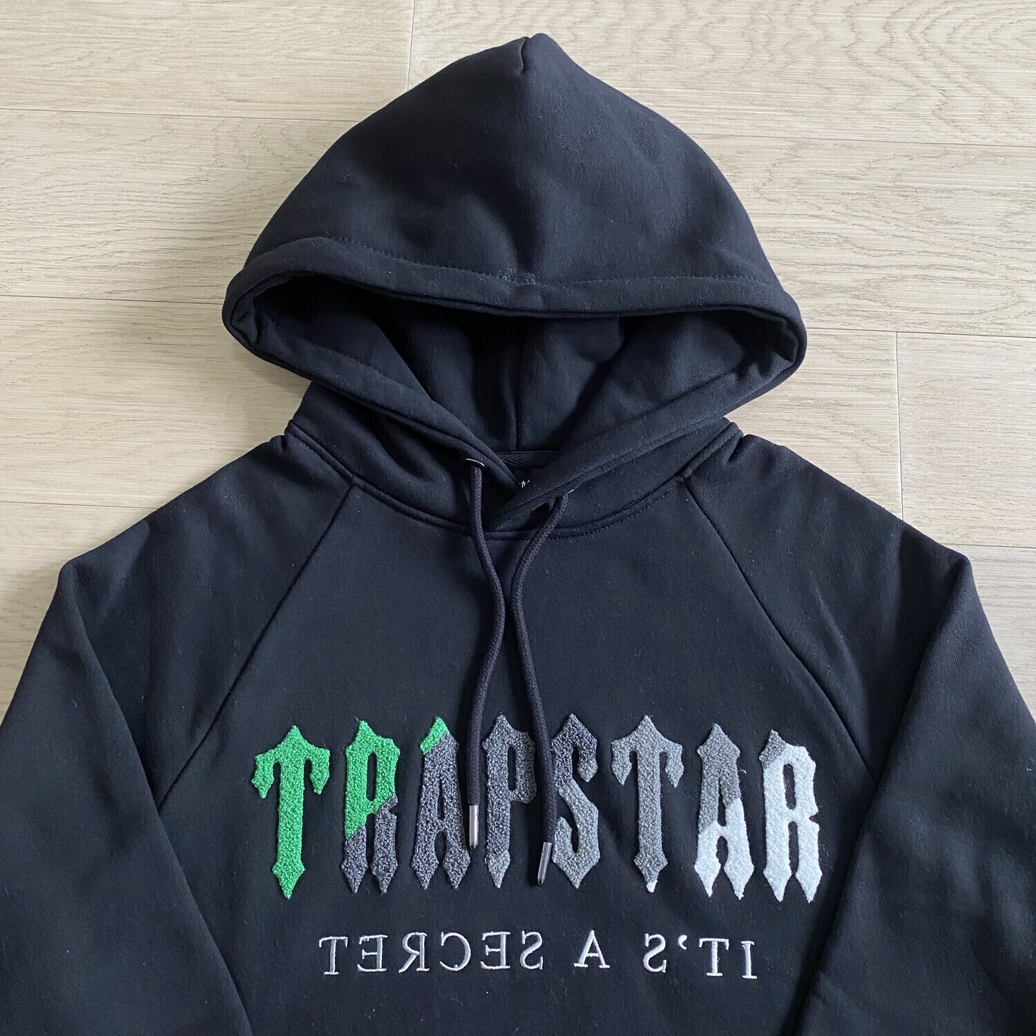 TS London Chenille Decoded Tracksuit - Nero/Verde Ape