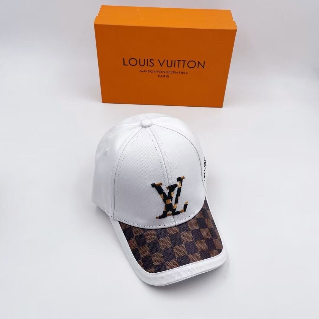(3 COLORAZIONI) Cappello LV
