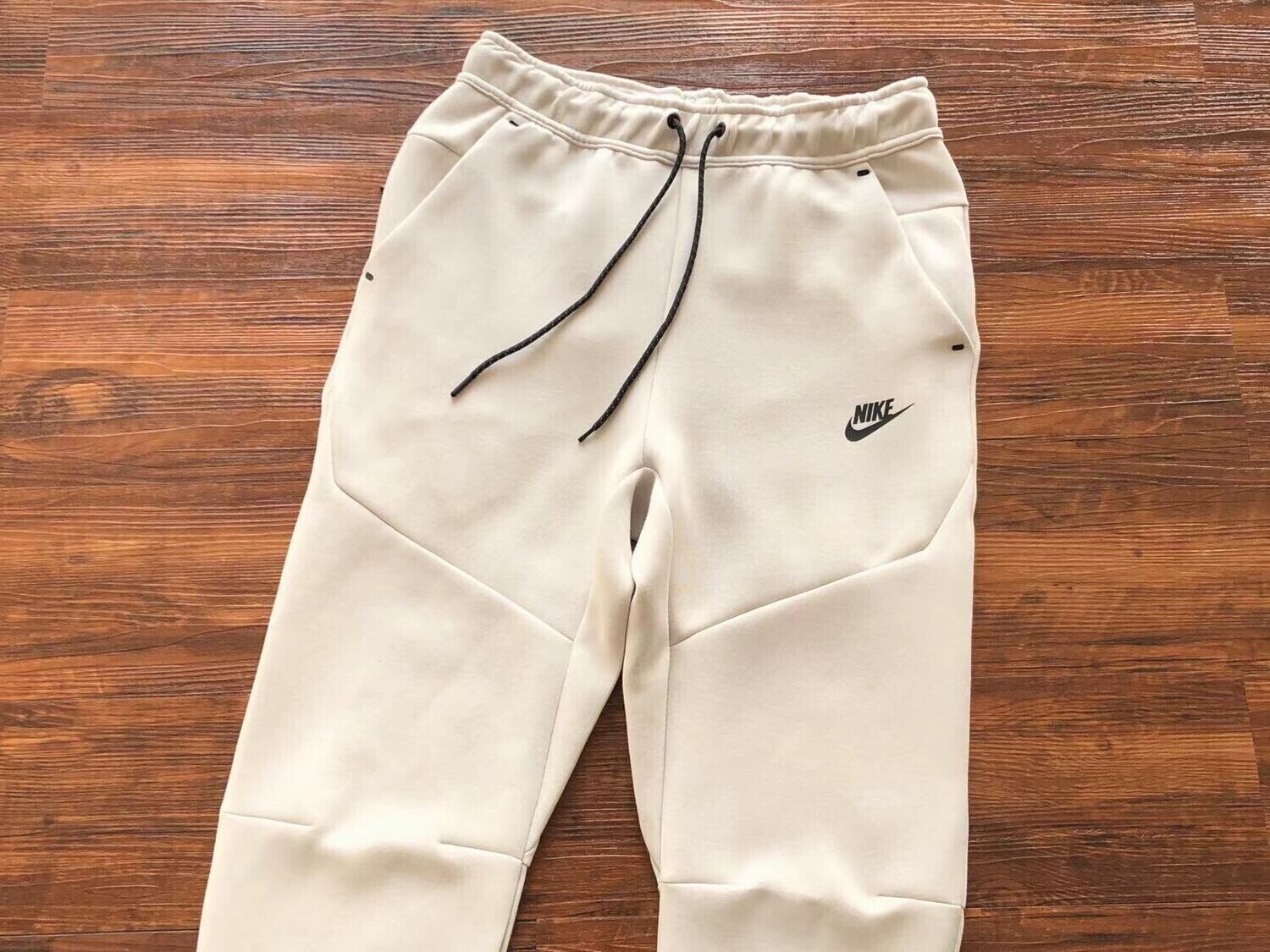 PANTALONI nike tech fleece