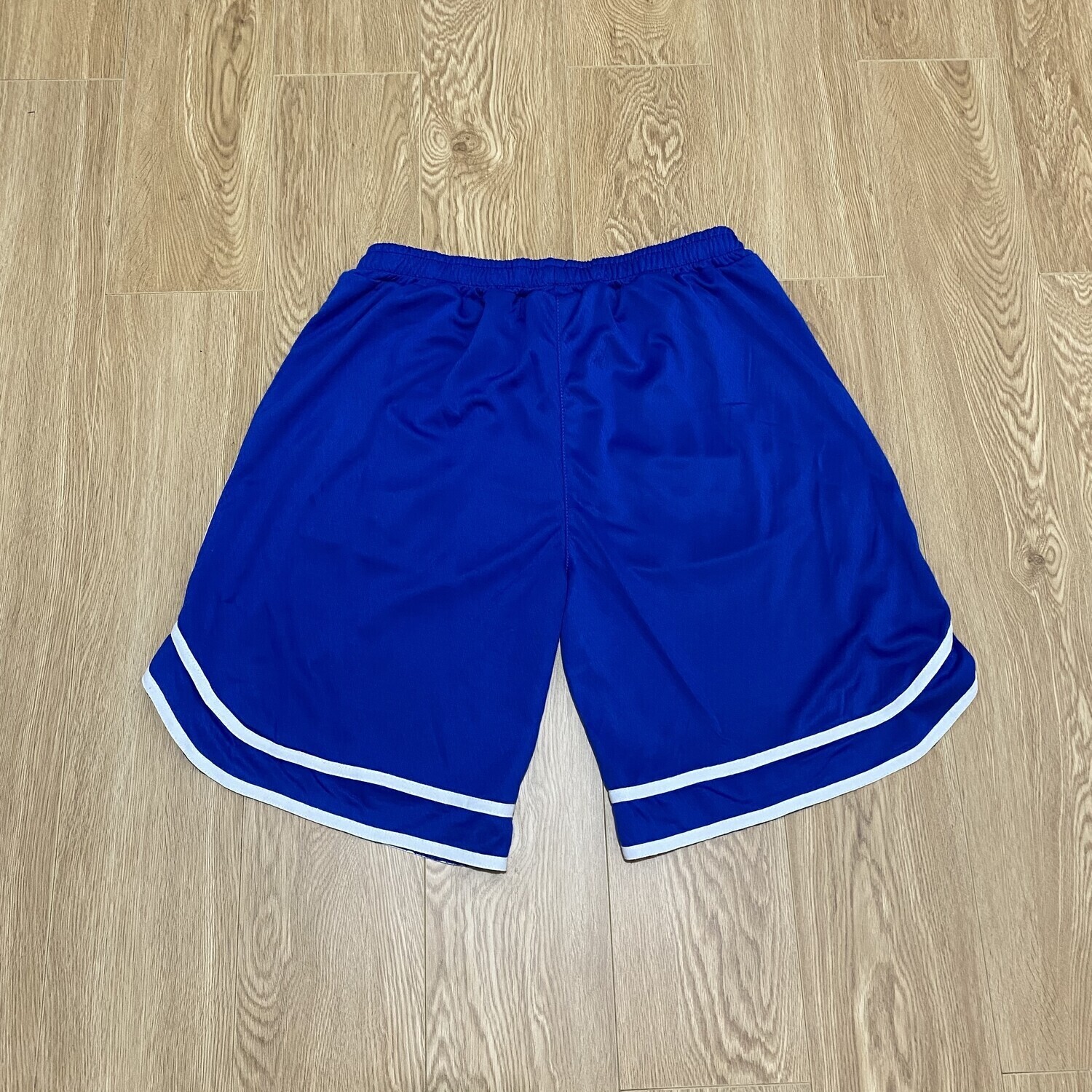 SHORTS TS London Chenille Decoded