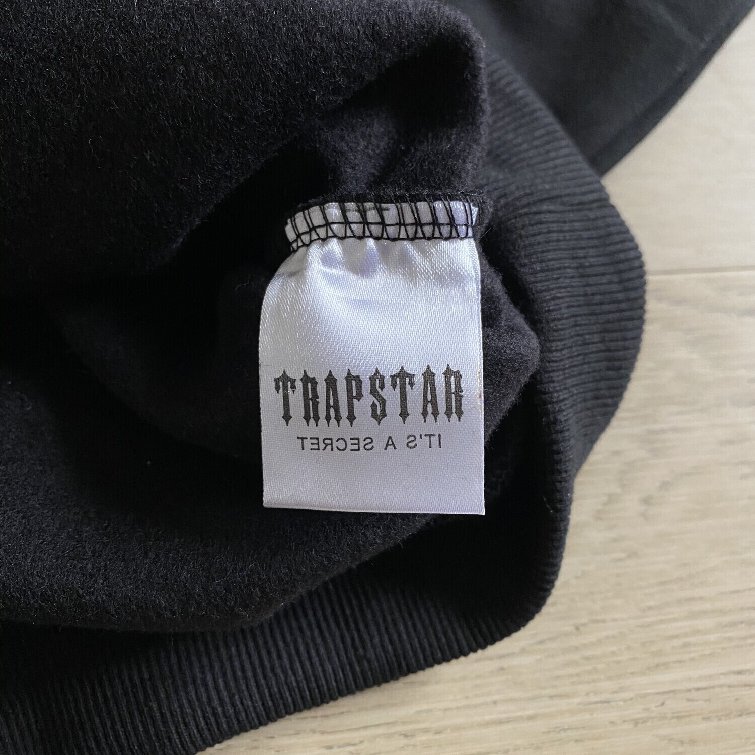 TS London Chenille Decoded Tracksuit - Sapori di caramelle