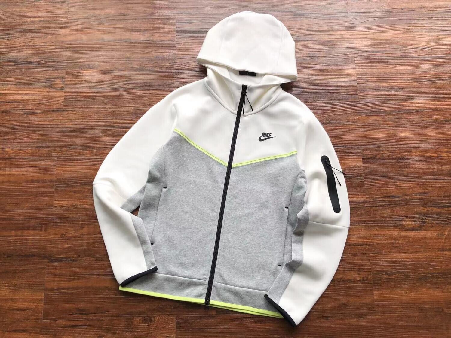 Nike Tech Fleece Full Zip Hoodie con cappuccio