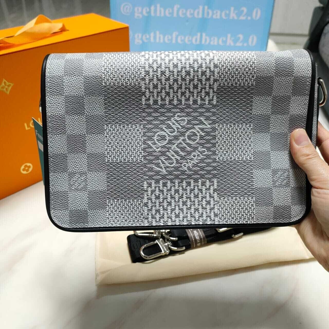 Shoulder Bag LV 25cm