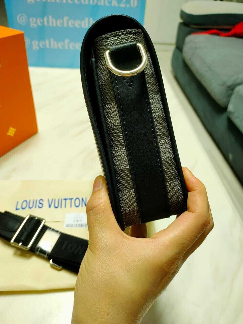 Shoulder Bag LV 25cm