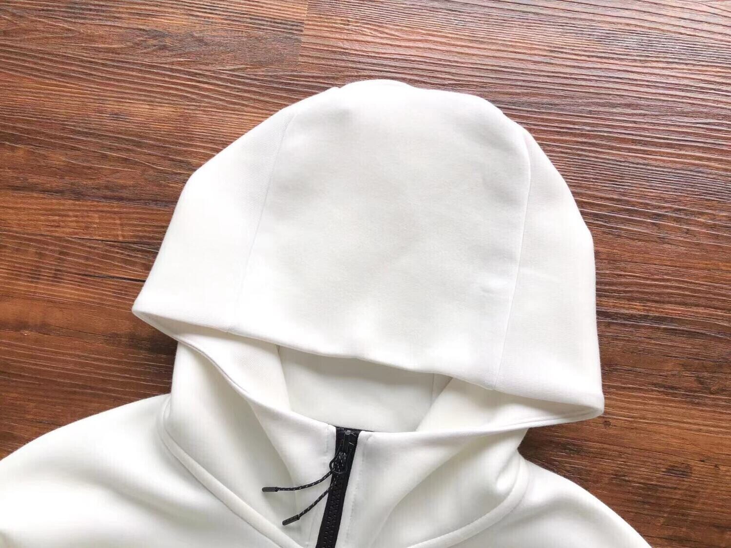 Nike Tech Fleece Full Zip Hoodie con cappuccio