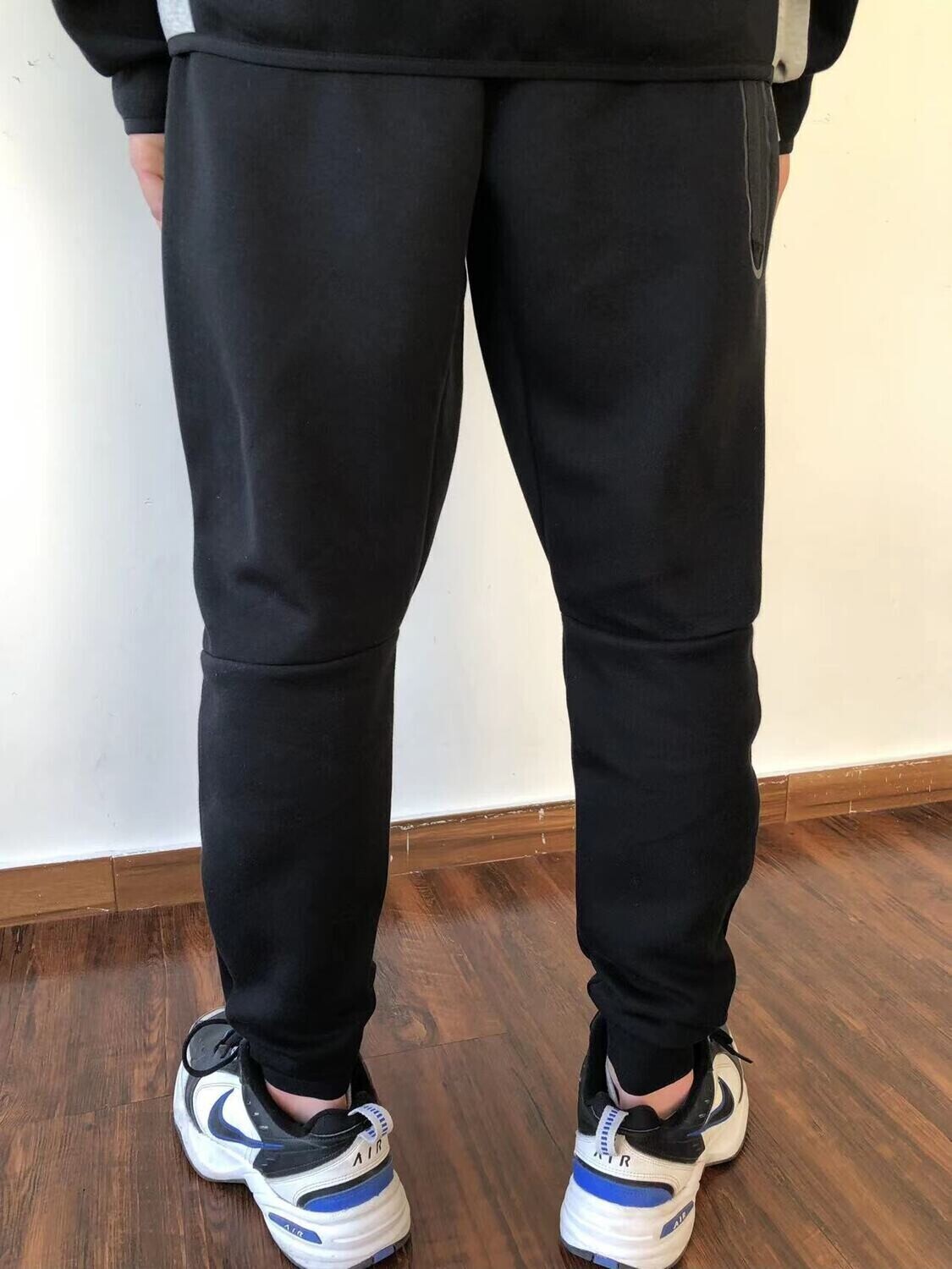 PANTALONI nike tech fleece