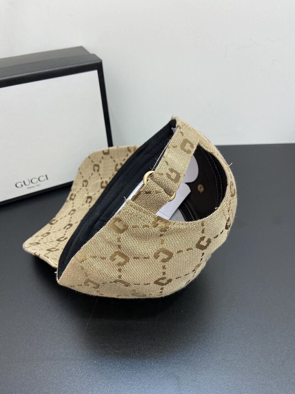 (2 COLORAZIONI) Cappello Celine