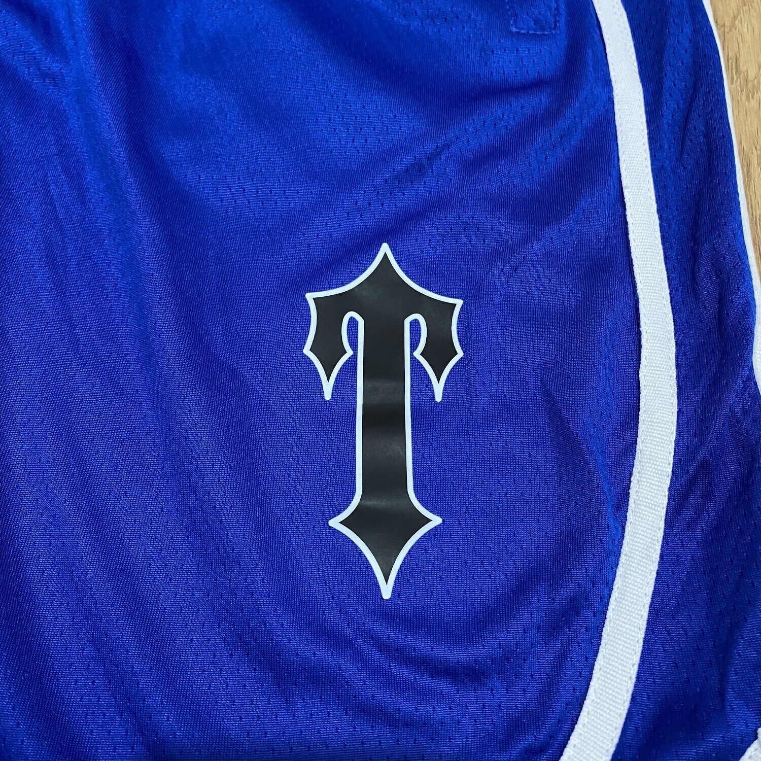 SHORTS TS London Chenille Decoded