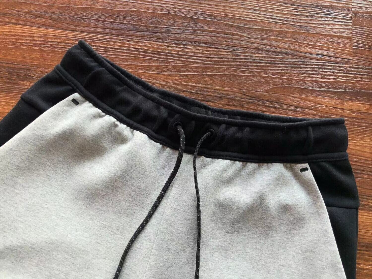 PANTALONI nike tech fleece