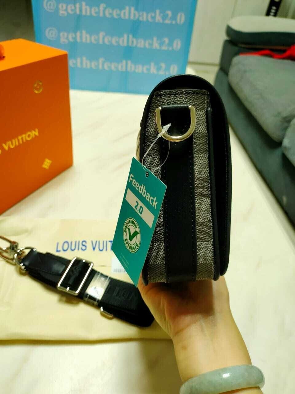 Shoulder Bag LV 25cm