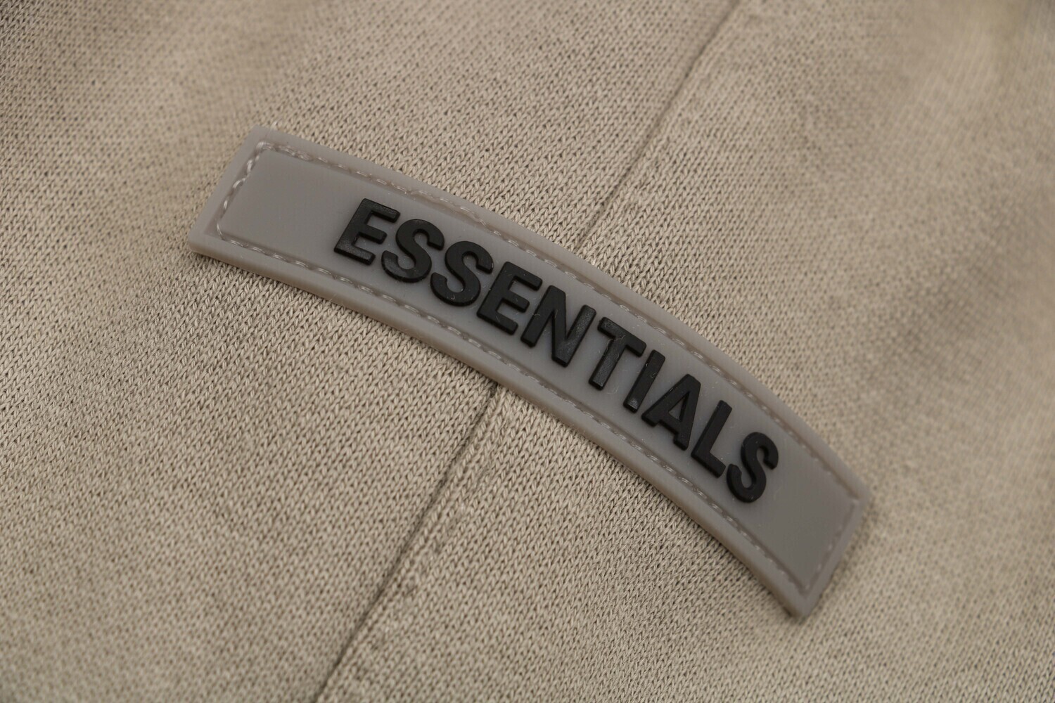 SHORTS Fear Of God-ESSENTIALSs