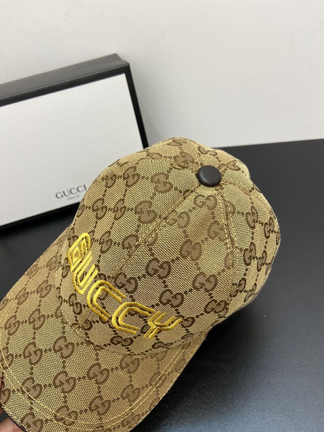 (3 COLORAZIONI) Cappello GG