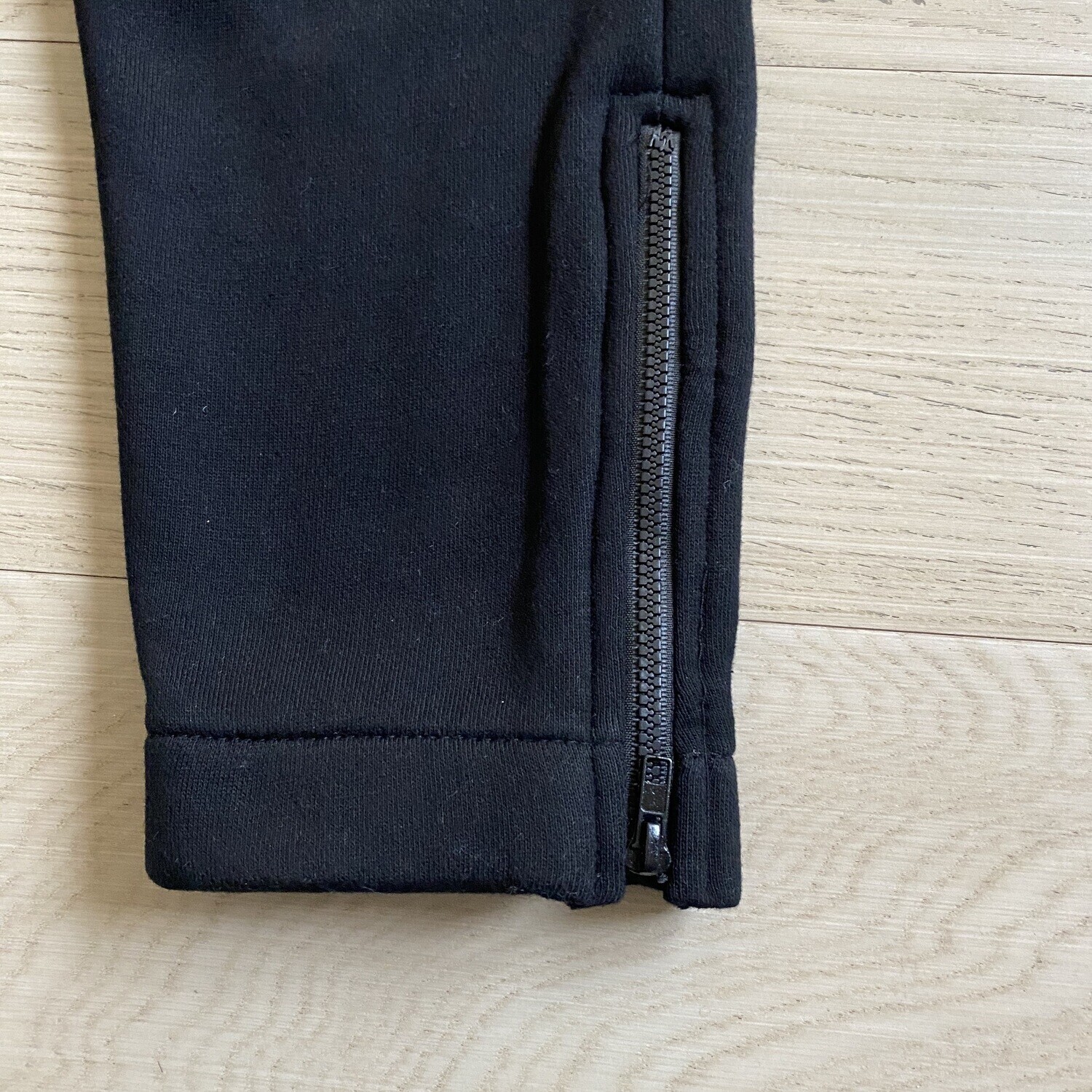 TS London Chenille Decoded Tracksuit - Nero/Rosso