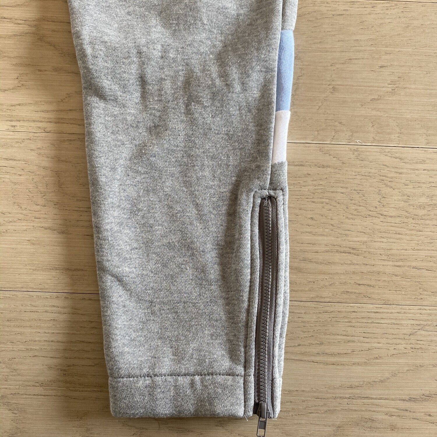 TS London Striscia-V Chenille TUTA COMPLETA