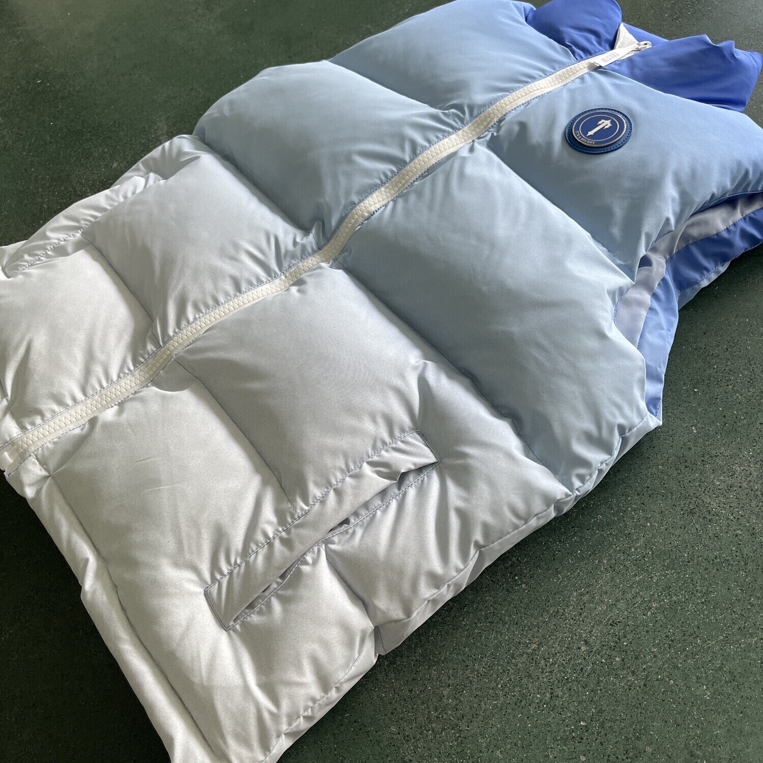 TS London T Badge Gilet