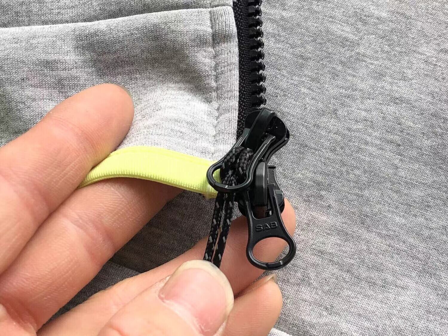 Nike Tech Fleece Full Zip Hoodie con cappuccio