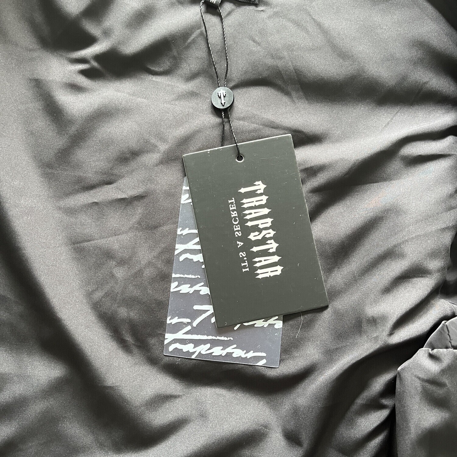 TS London T Badge Gilet NERA/ROSSA