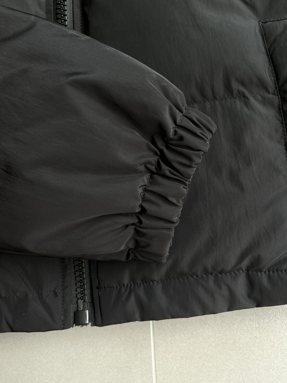 Piumino TS Irongate da donna con cappuccio staccabile - nero