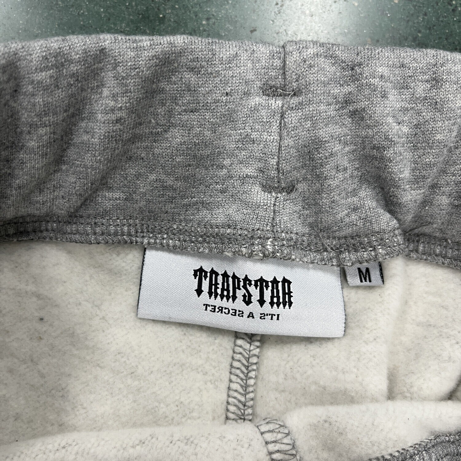 Tracksuit Anniversario TS Chenille Camo Decodata Con Cappuccio - Grigia