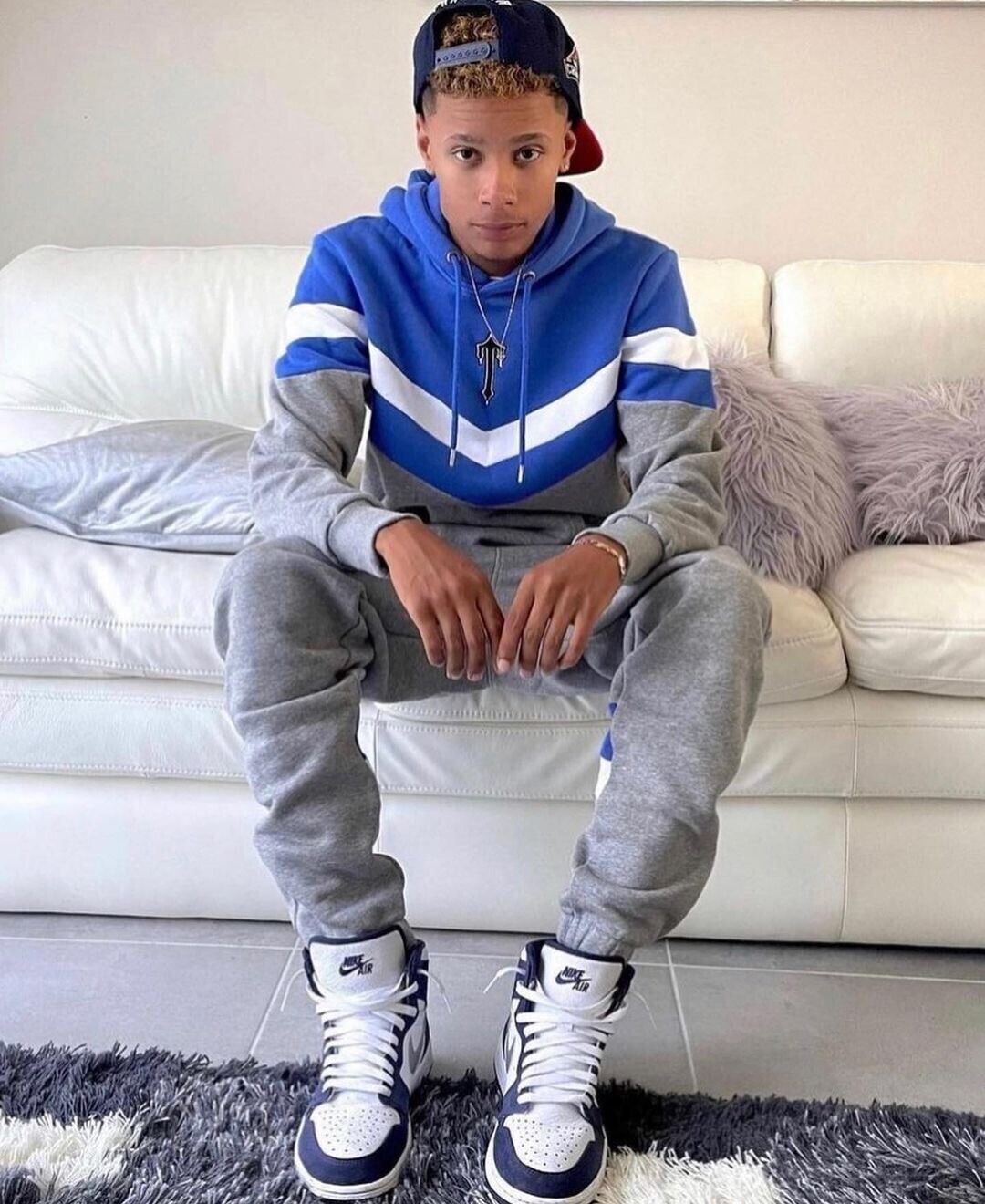 TS London Striscia-V Chenille Tracksuit Completa