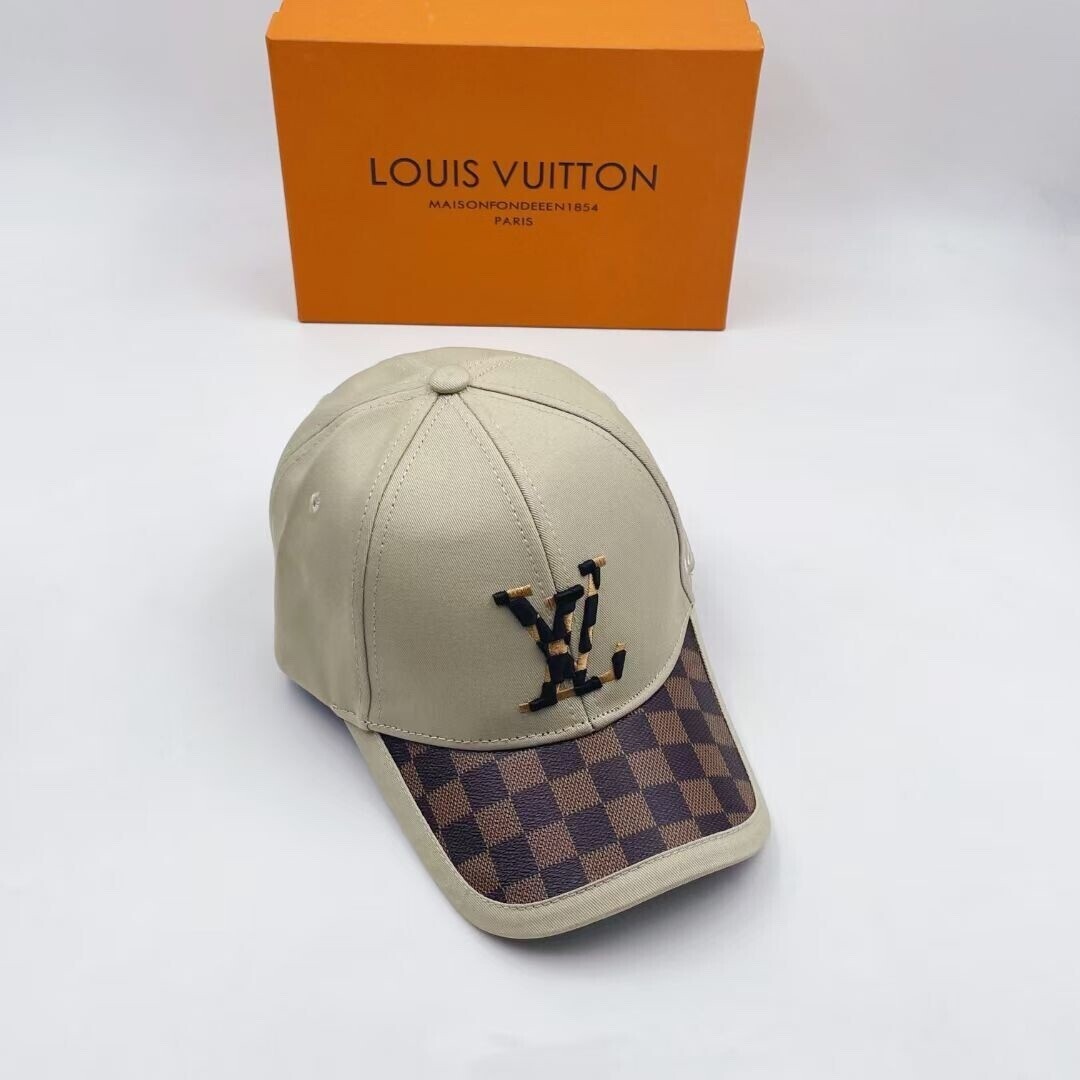 (3 COLORAZIONI) Cappello LV