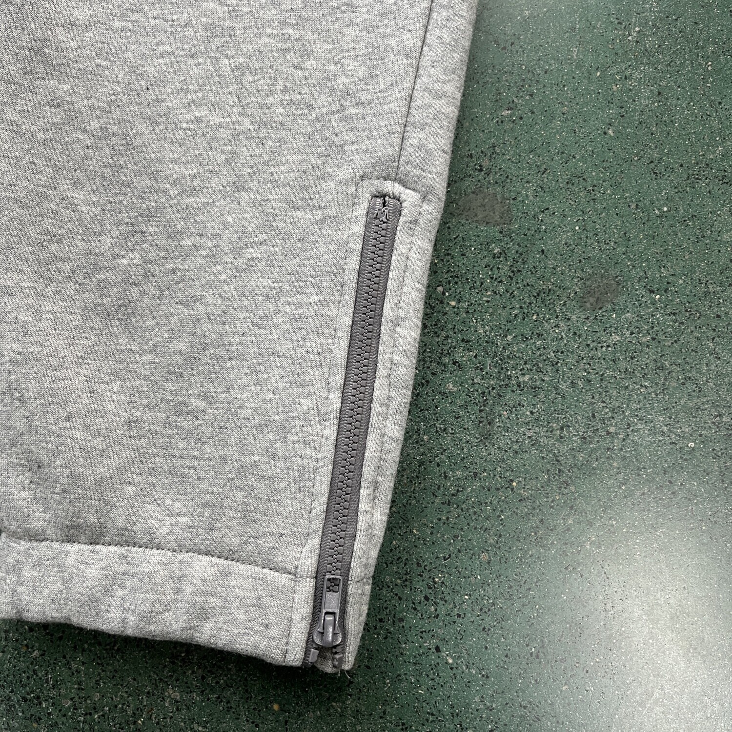 TS London League chenille Tracksuit - Grigia