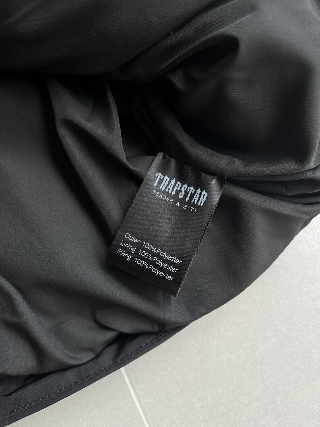 Piumino TS Irongate da donna con cappuccio staccabile - nero