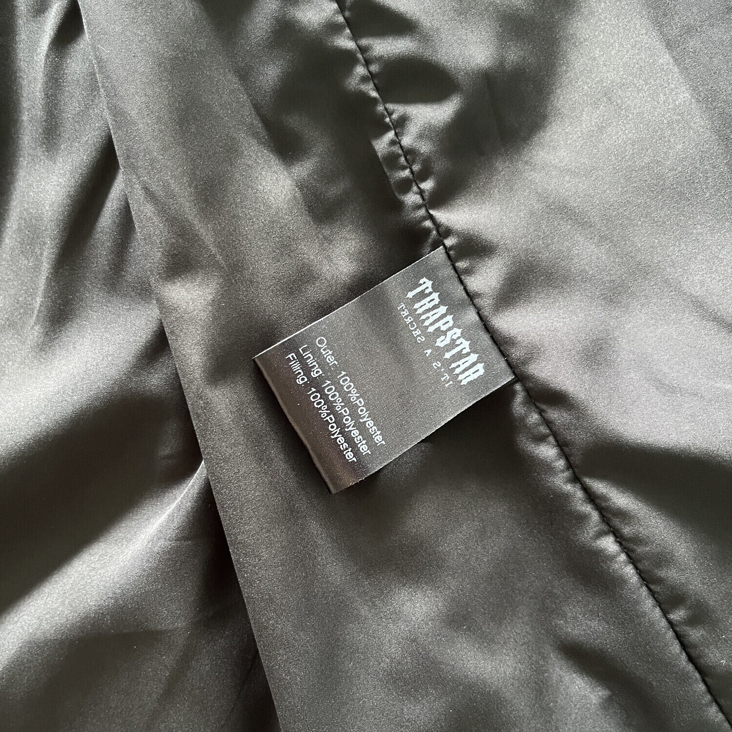 TS London T Badge Gilet NERA/ROSSA