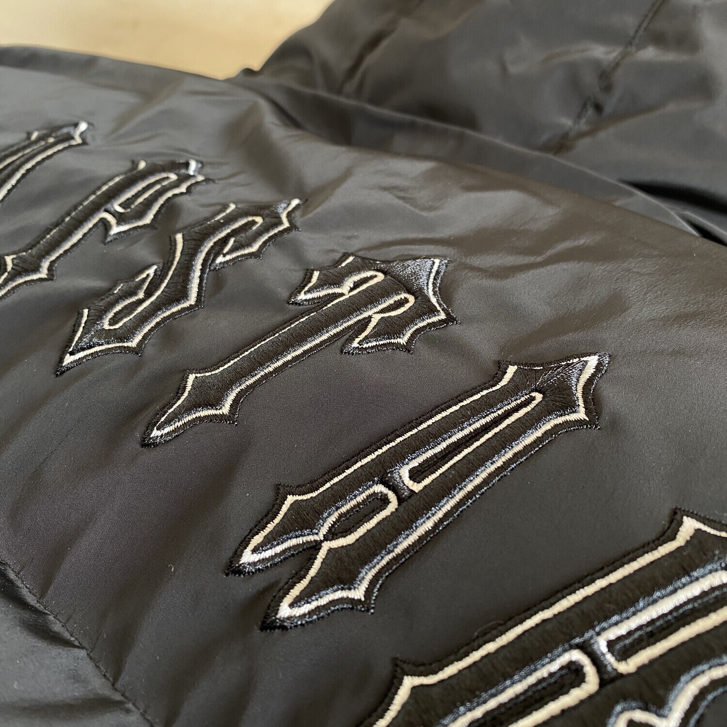 Giubbotto TS Irongate con Cappuccio Rimovibile - Nero