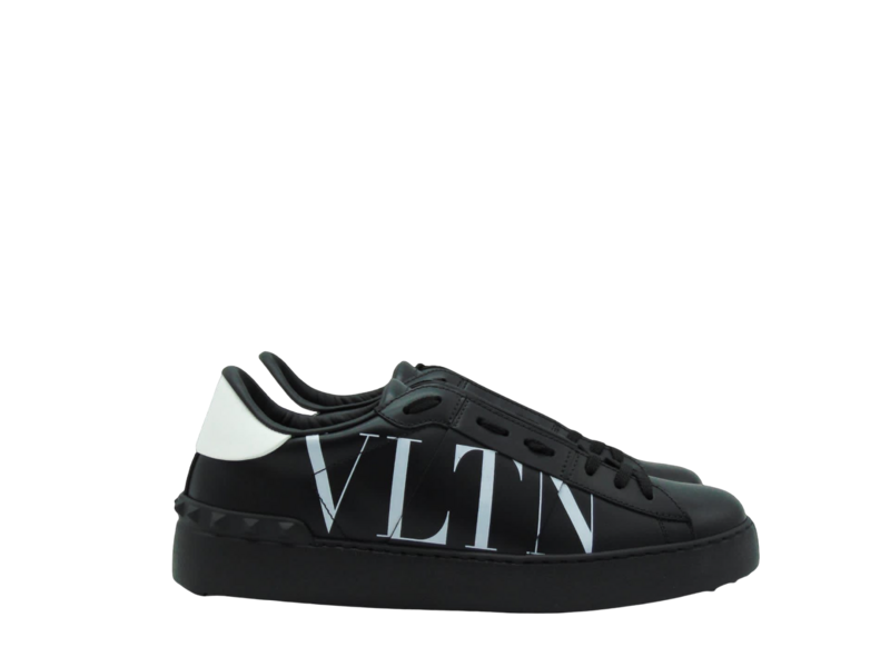 Valentino Sneakers