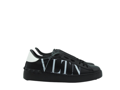 Valentino Sneakers
