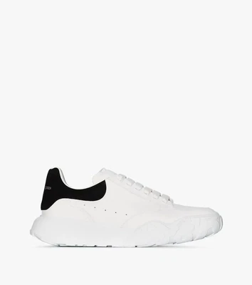 AMQ Court Low-Top Black &amp; White