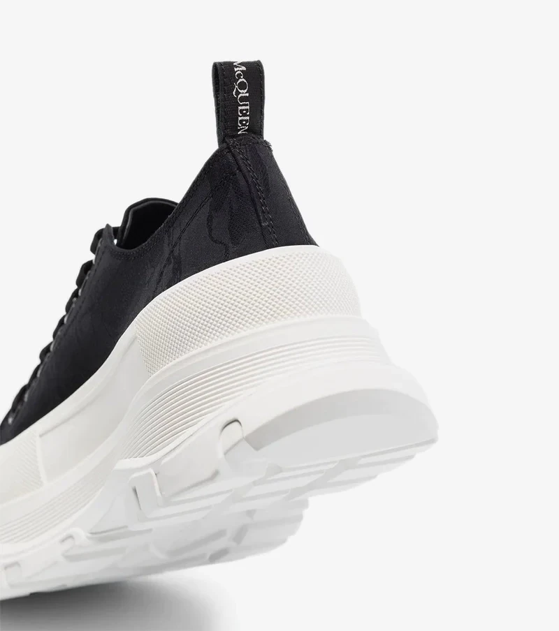 AMQ Tread Slick Lace-Up Black &amp; White