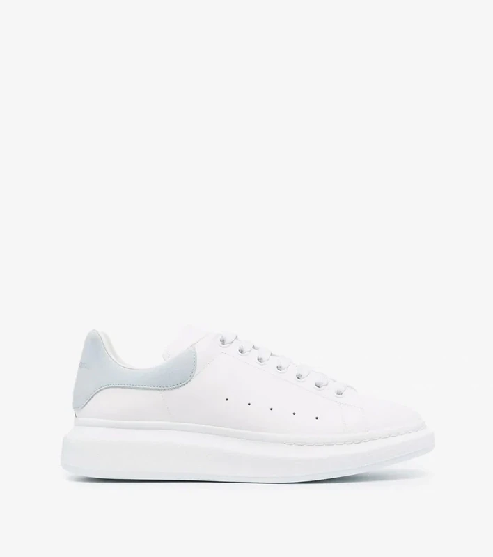 AMQ Oversized Low-Top White &amp; Grey