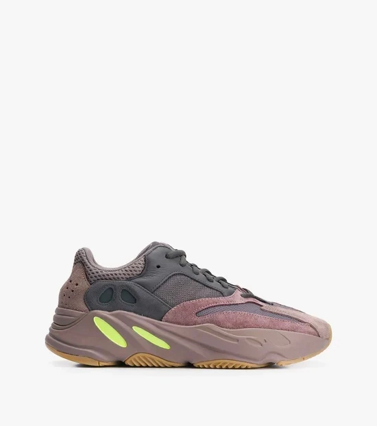 YZY - 700 “Mauve”