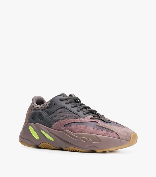 YZY - 700 “Mauve”