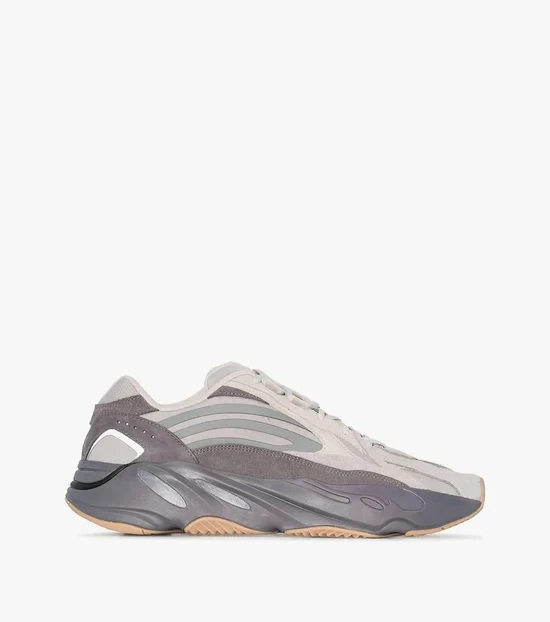 YZY - 700 V2 “Tephra”