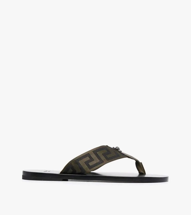 V. Ace Greca-pattern flip-flops