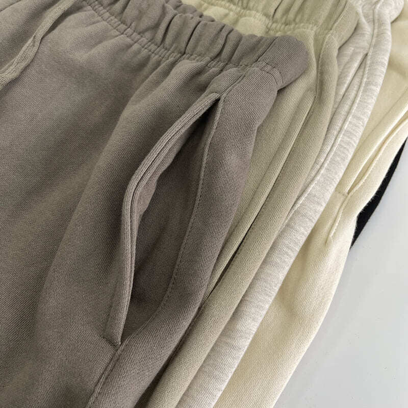 ESSENTIALSs pantaloni della tuta Classic