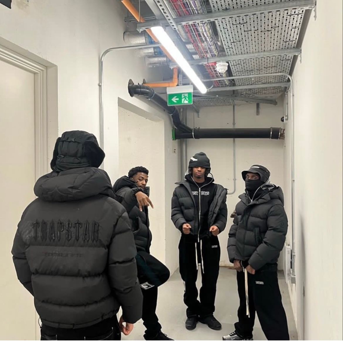 Giubotto TS Decoded 2.0 con cappuccio - Full black 2022