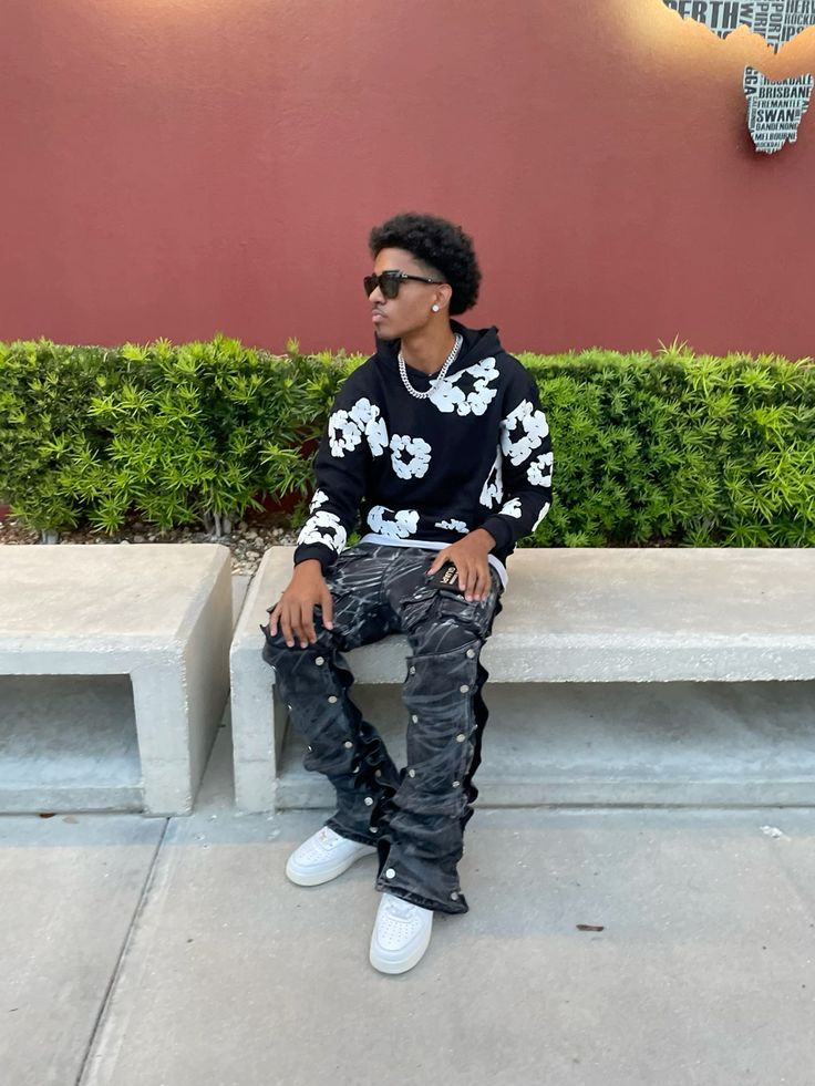 DENIM TEARS Hoodie Flowers