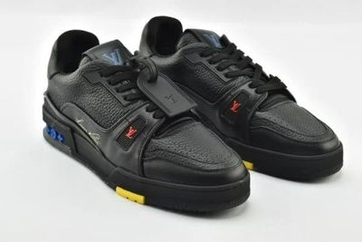 Trainer Black Signature