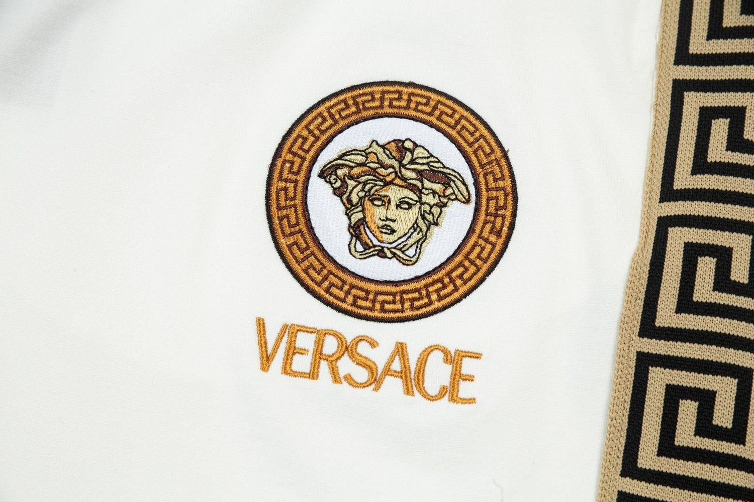 SHORTS Versace