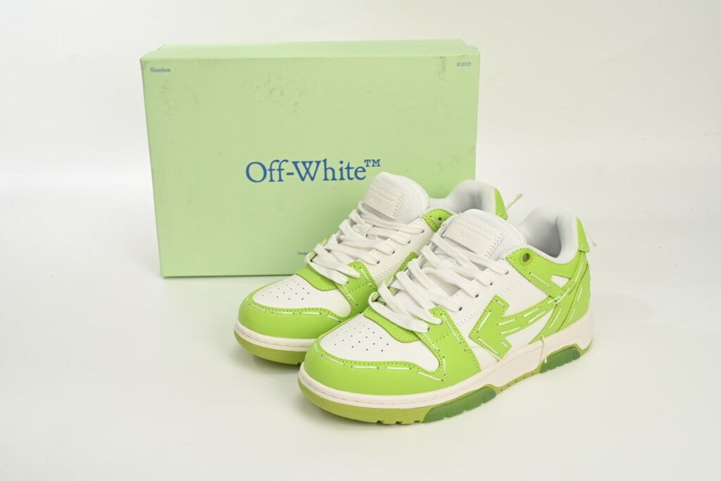 Sneaker OW Out Of Office