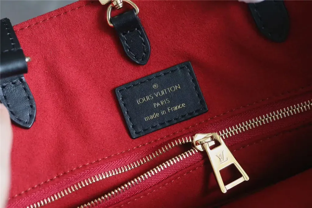 LV BORSA ONTHEGO (34 CM)