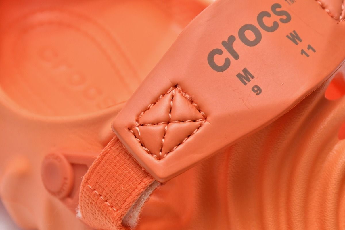 Slide Saleke Bembury x Crocs Pollex Clog Orange